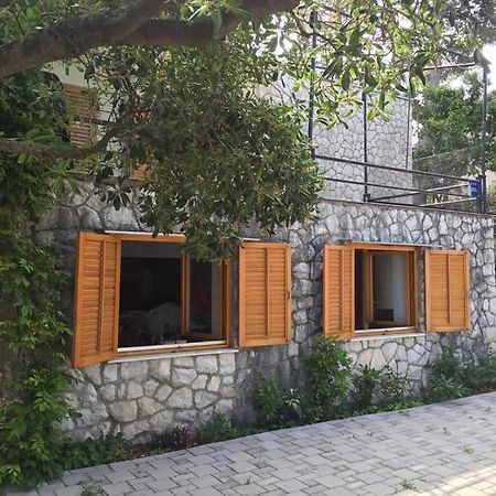 Апартаменты Cozy Place On The Beach Трогир Экстерьер фото